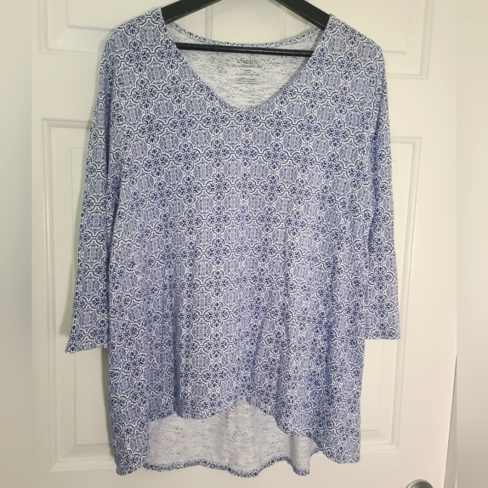 Chicos patterned quarter sleeve high low top